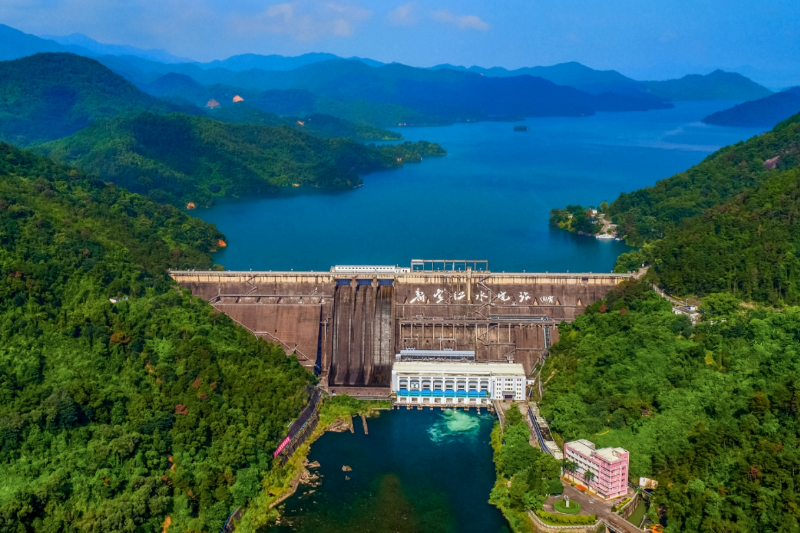 新丰江水库大坝